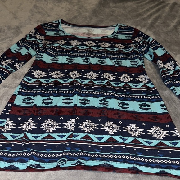 Long Sleeve Shirt Large Red, White and Blue - Picture 2 of 4